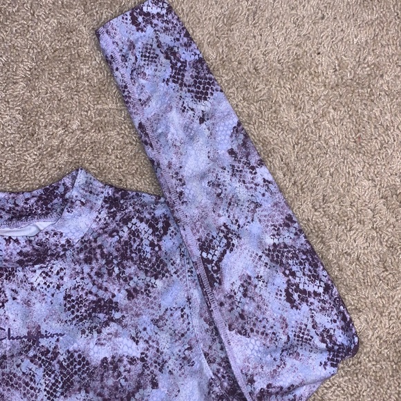 Women’s Champion Purple Snakeskin Long Sleeve Cropped Workout Top Small - Picture 5 of 9